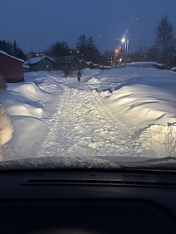 Засрял в колее метров 20 до нормального покрытия вытащить застрявшую машину Газель