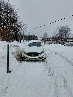 помогите пожалуйста, слез с калии    вытащить застрявшую машину Киа 