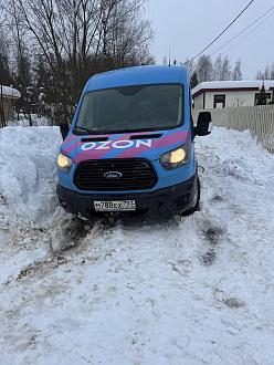 Застрял , нужно вытащить 10 метров вытащить застрявшую машину Форд