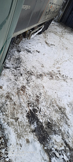 Застрял вытащить застрявшую машину Даф