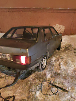 Застрял в сугробе вытащить застрявшую машину 