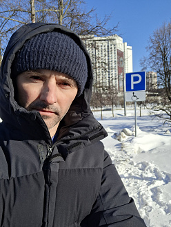 помогите,  вытащить застрявшую машину не указано