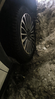 Застрял в колее 20 метров до асфальта. вытащить застрявшую машину Je тур.