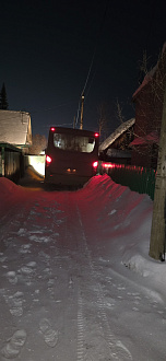 В населённом пункте 20 метров до твёрдой поверхности. вытащить застрявшую машину Автобус, автобус.