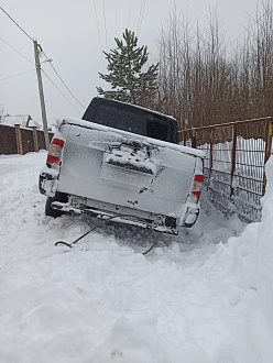 помогите,  вытащить застрявшую машину Уаз патриот