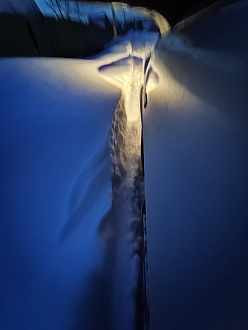 Застряла машина в снегу . посреди снт истра 1. вытащить застрявшую машину Грейт вол Ховер