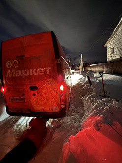 помогите пожалуйста,  застрял на проселочной дороге, никак не получается выбраться вытащить застрявшую машину Газель некст