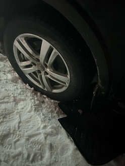 помогите,  вытащить застрявшую машину Хавал 