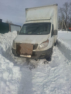 помогите пожалуйста,   вытащить застрявшую машину Соллерс Атлант 