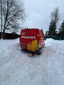 помогите, сцепа встала топливо закончилось стою уже 4.5 часа перегородил дорогу соседи ругаются  вытащить застрявшую машину Sollers
