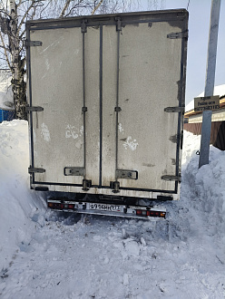 Застрял на дороге в снт задний привод, рыхлый снег проседает правый бок. 
Тянуть только назад 
Машина содержит атлант загружен на половину вытащить застрявшую машину Sollers atlant