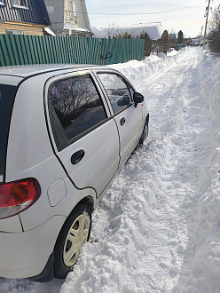 прошу помощи вытащить застрявшую машину Матиз
