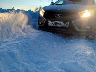Застрял в снегу 30 метров от дороги вытащить застрявшую машину Лада веста