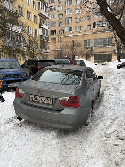 прошу помощи, вытащить машину  вытащить застрявшую машину Бмв