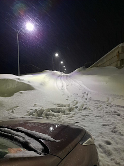 Машина застряла на подъёме, прокручиваются колеса. Нет вступления с дорогой по вытащить застрявшую машину Hyundai solaris