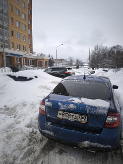 Застрял в калее,  трос есть, шаклы тоде вытащить застрявшую машину Skoda