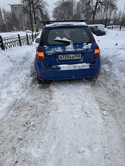 Машина в колее на парковке школы застряла вытащить застрявшую машину Suzuki sx4