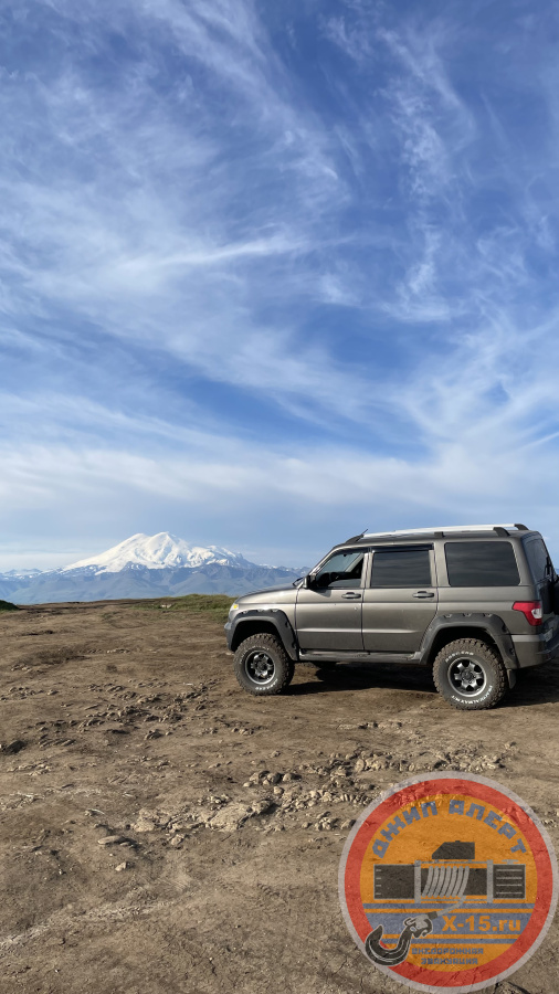 фото застрявшего Уаз Патриот Протвино