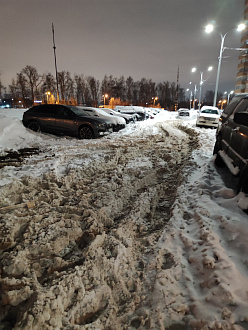 помогите пожалуйста,  машина села на брюхо, надо тросом дернуть. Номер для связи :  вытащить застрявшую машину Ниссан кашкай