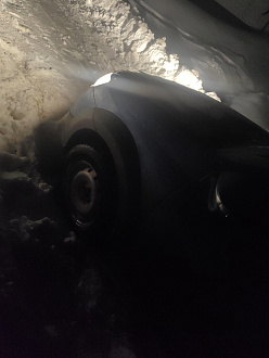 Застряла в колее вытащить застрявшую машину Лада Ларгус