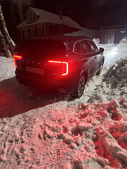 Кажется сел на брюхо правая ост провалилась не могу выехать вытащить застрявшую машину хавал джулион