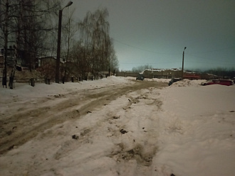 Закопался в сугробе на парковке, метров 100 снежной каши до твердого покрытия, плюс подъем с выезда из парковки вытащить застрявшую машину Лада