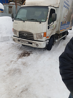 Подняться в горку вытащить застрявшую машину Хундай hd78