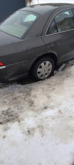 Застрял в снегу. вытащить застрявшую машину Lincoln LS