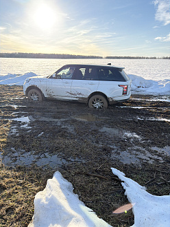 Застрял в поле, до асфальта 100 метров вытащить застрявшую машину Range Rover