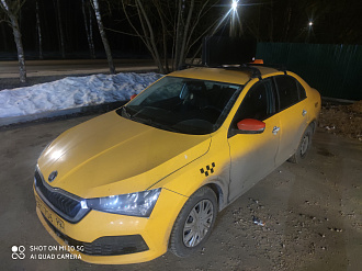 Прикурить автомобиль вытащить застрявшую машину Шкода Рапид