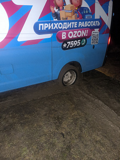 помогите, застрял в частном секторе метров 50 до щебня вытащить застрявшую машину Газель