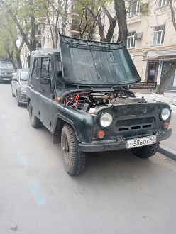 прошу помощи, прикурить вытащить застрявшую машину Уаз