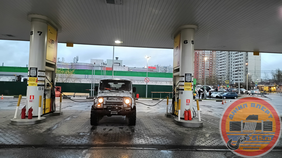 фото застрявшего УАЗ 31514 