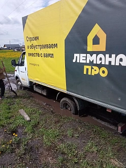 Застрял в луже по дороге на адрес вытащить застрявшую машину ГАЗель