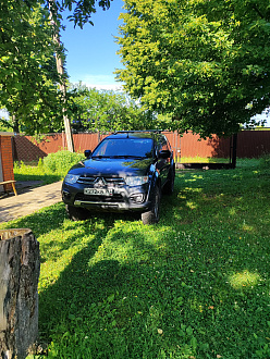 Сдохли АКБ. Необходимо прикупить . вытащить застрявшую машину Mitsubishi Pajero Sport