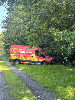прошу помощи,  вытащить застрявшую машину Ford Transit