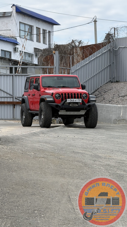 фото застрявшего Audi А6 Allroad, Jeep wrangler Rubicon Ульяновск