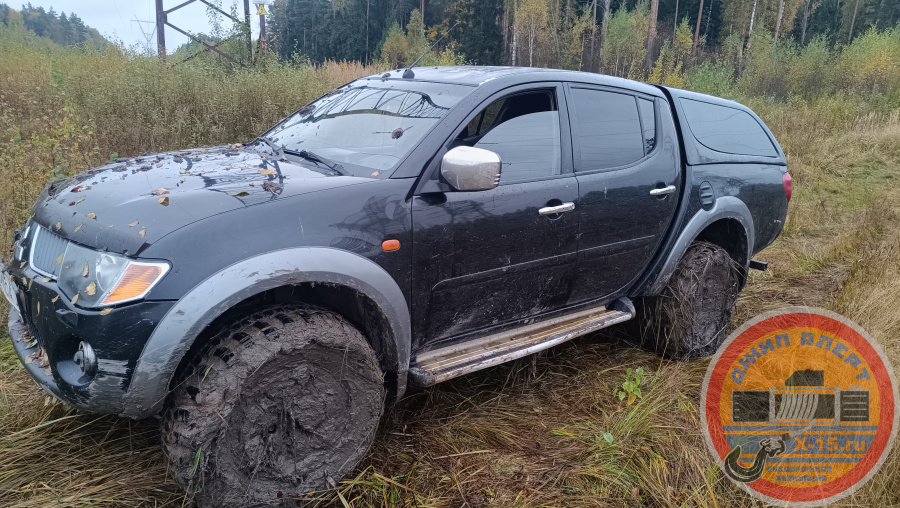 фото застрявшего L200 Электросталь