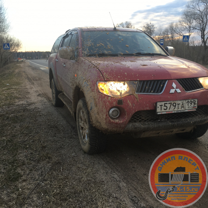 Mitsubishi l200 Москва