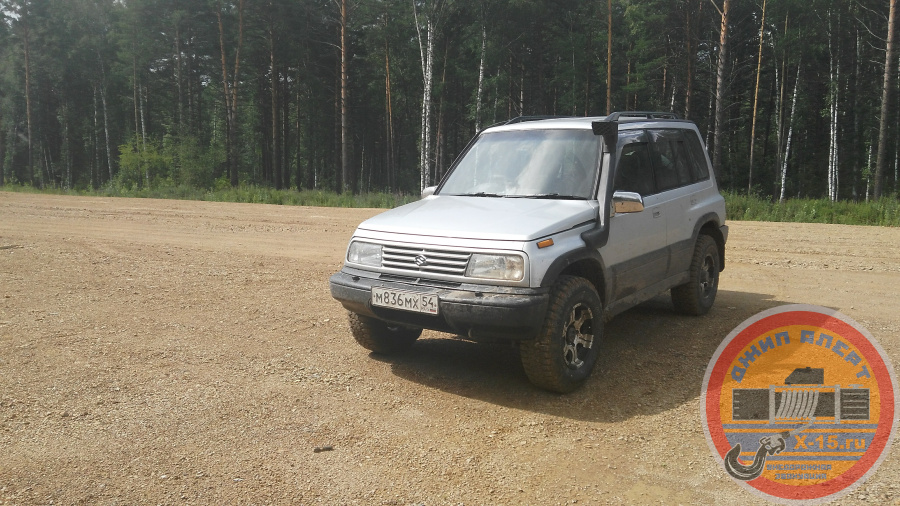 фото застрявшего Suzuki Escudo 1st generation 5 doors Новосибирск